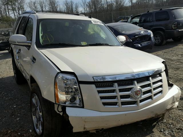 1GYFK63898R187913 - 2008 CADILLAC ESCALADE L WHITE photo 1