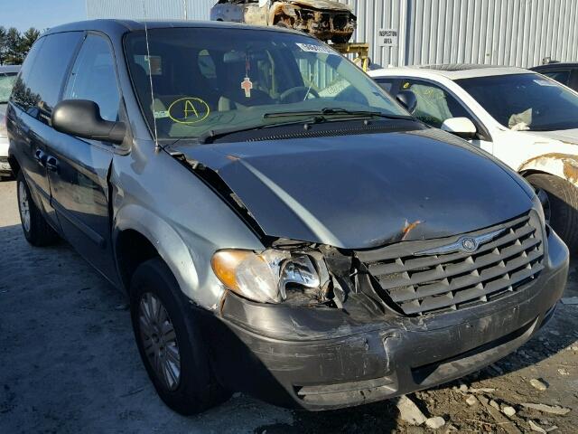 1A4GP45R66B746176 - 2006 CHRYSLER TOWN & COU GREEN photo 1