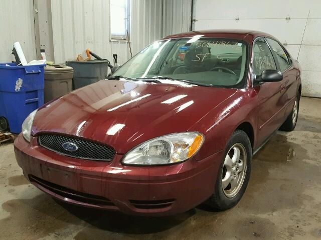 1FAFP53U75A192526 - 2005 FORD TAURUS SE MAROON photo 2