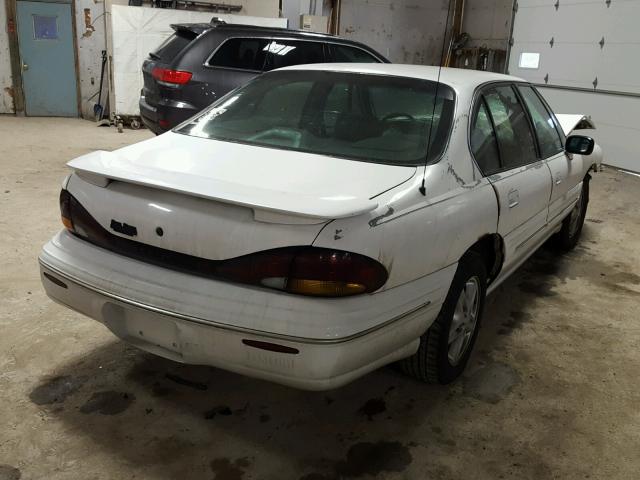 1G2HX52K3W4216344 - 1998 PONTIAC BONNEVILLE WHITE photo 4