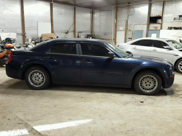 2C3KA43RX6H212890 - 2006 CHRYSLER 300 BLUE photo 9