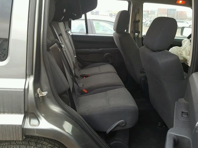 1J8HG48N18C126120 - 2008 JEEP COMMANDER 灰色 照片 6