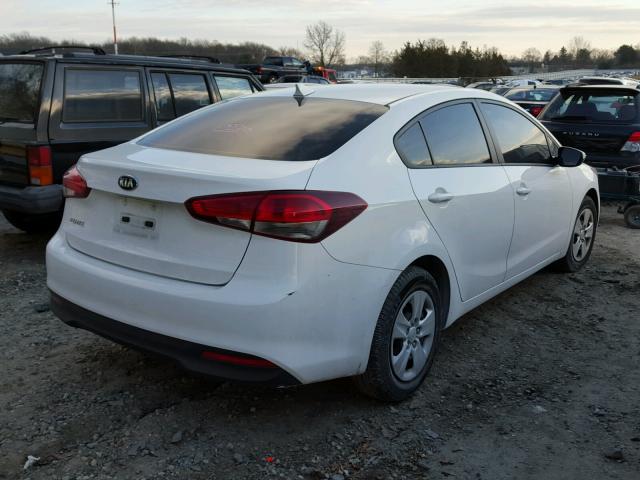 3KPFK4A78HE070064 - 2017 KIA FORTE LX WHITE photo 4