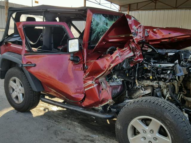 1C4AJWAGXDL583746 - 2013 JEEP WRANGLER S RED photo 9