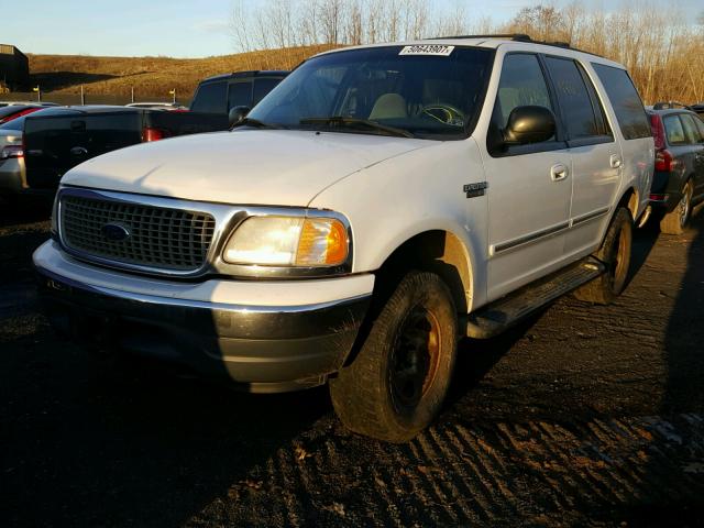 1FMFU16L9YLB79179 - 2000 FORD EXPEDITION WHITE photo 2