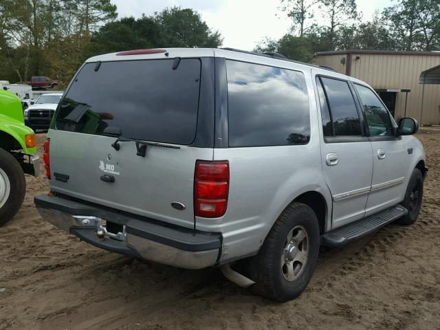 1FMRU15L31LA49449 - 2001 FORD EXPEDITION SILVER photo 4