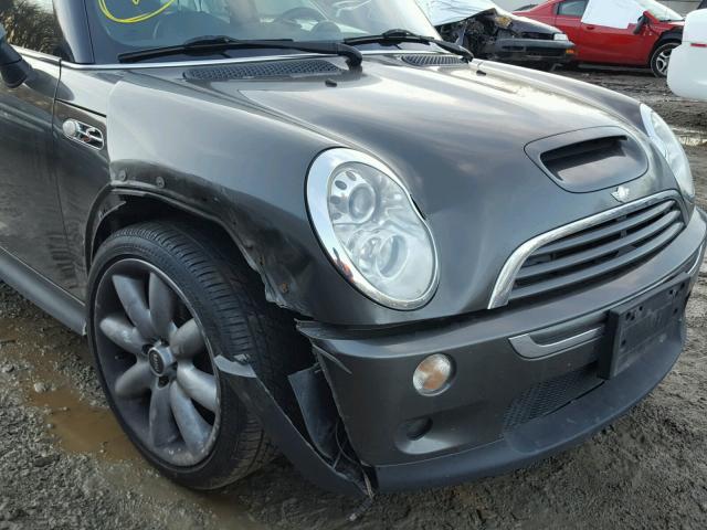 WMWRE33536TL24162 - 2006 MINI COOPER S GRAY photo 9