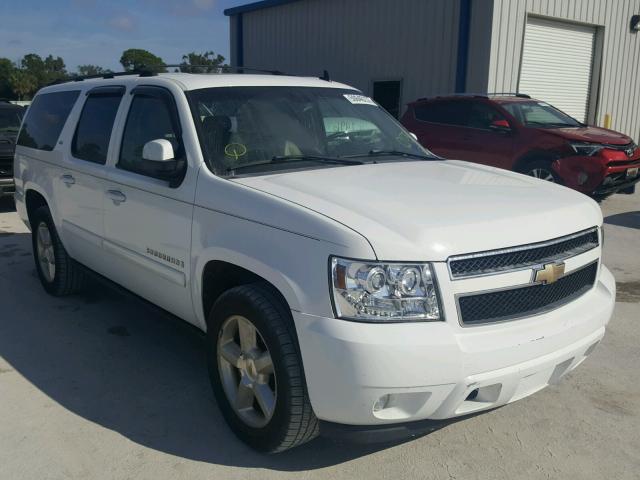 3GNFC16067G189779 - 2007 CHEVROLET SUBURBAN C WHITE photo 1