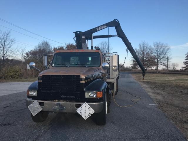 1HTSHAAR0XH645475 - 1999 INTERNATIONAL 4000 4900 TWO TONE photo 3