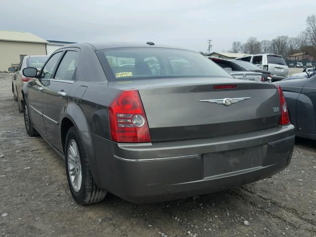 2C3CA5CV4AH167428 - 2010 CHRYSLER 300 TOURIN CHARCOAL photo 3