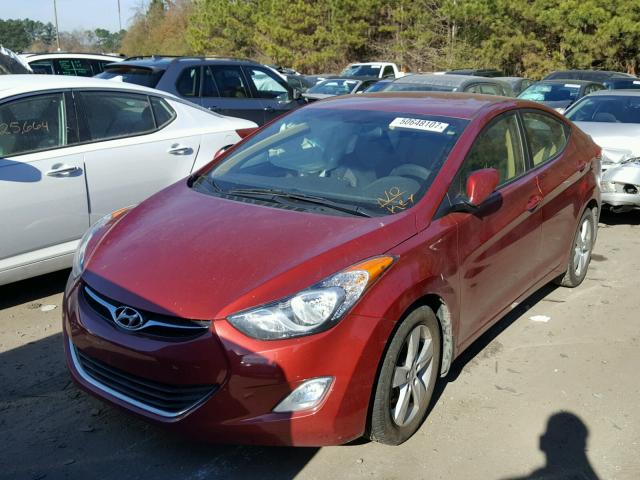 5NPDH4AE7DH191825 - 2013 HYUNDAI ELANTRA GL RED photo 2