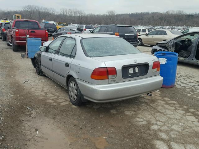 1HGEJ6574WL039923 - 1998 HONDA CIVIC LX SILVER photo 3