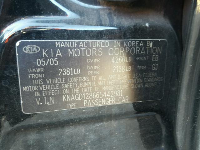 KNAGD128665442981 - 2006 KIA OPTIMA LX BLACK photo 10