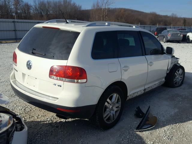 WVGZB77L37D027928 - 2007 VOLKSWAGEN TOUAREG V8 WHITE photo 4