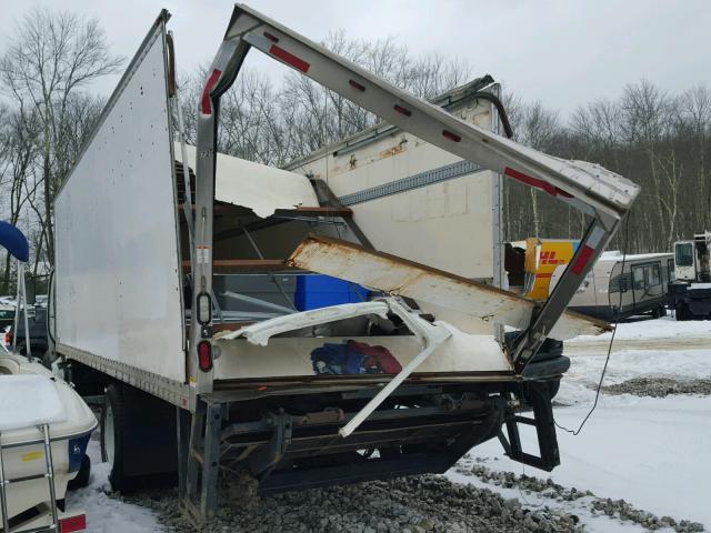 1FVACWDT5CDBL9354 - 2012 FREIGHTLINER M2 106 MED WHITE photo 3