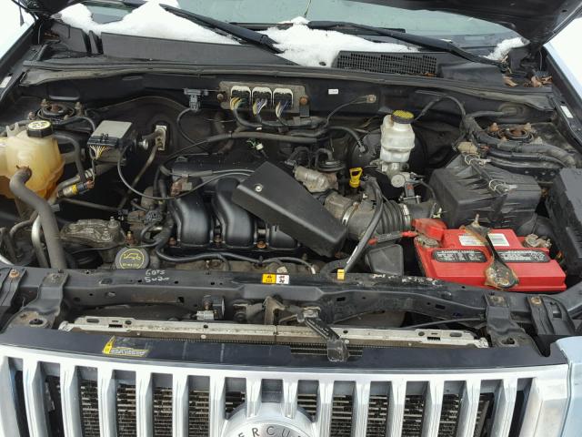 4M2CU91118KJ26472 - 2008 MERCURY MARINER BLUE photo 7