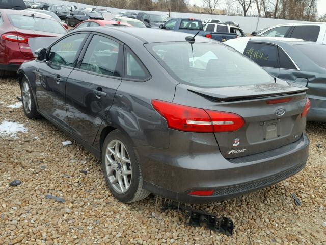 1FADP3F2XFL319345 - 2015 FORD FOCUS SE SILVER photo 3