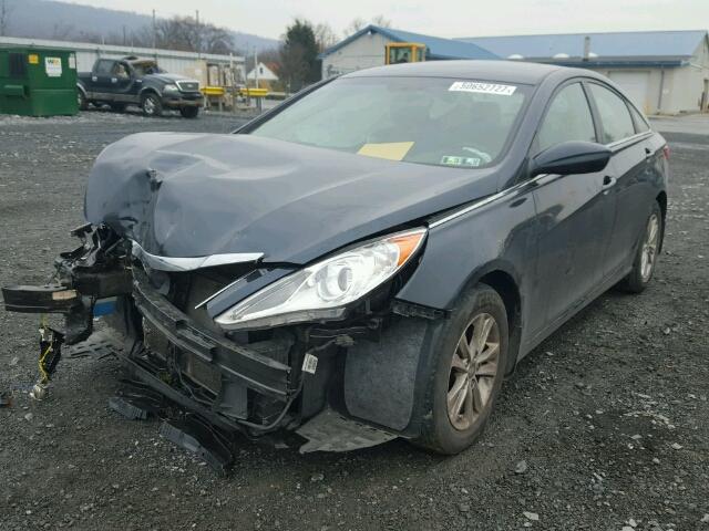 5NPEB4AC6BH173804 - 2011 HYUNDAI SONATA GLS BLACK photo 2