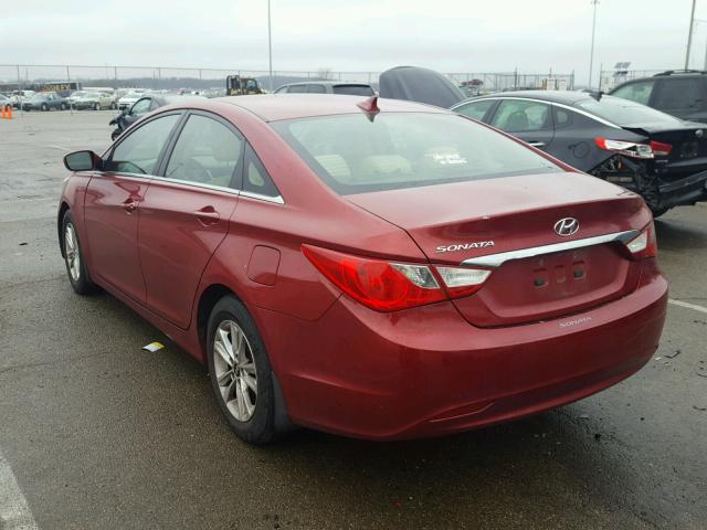 5NPEB4AC7BH308336 - 2011 HYUNDAI SONATA GLS RED photo 3