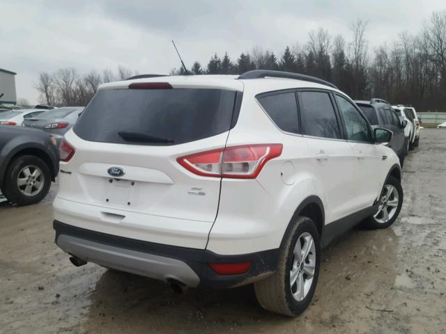 1FMCU9G9XEUB53121 - 2014 FORD ESCAPE SE WHITE photo 4