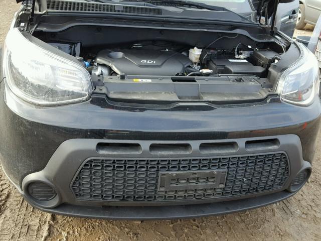 KNDJN2A24E7111280 - 2014 KIA SOUL BLACK photo 7