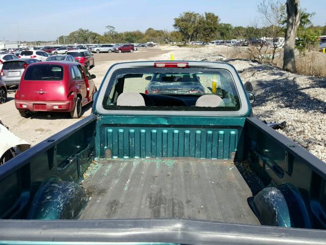 1FTDF1762VKC51808 - 1997 FORD F150 GREEN photo 6