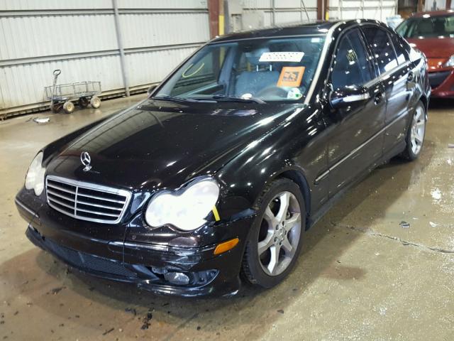 WDBRF52H67E027589 - 2007 MERCEDES-BENZ C 230 BLACK photo 2