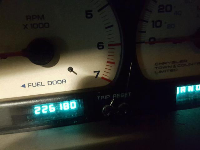 1C4GP64L5YB564681 - 2000 CHRYSLER TOWN & COU Mavi foto 8