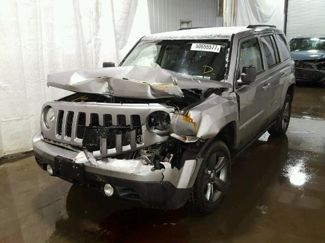 1C4NJRFB3FD347663 - 2015 JEEP PATRIOT LA SILVER photo 2