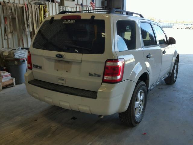 1FMCU0C77AKC49746 - 2010 FORD ESCAPE XLS WHITE photo 4