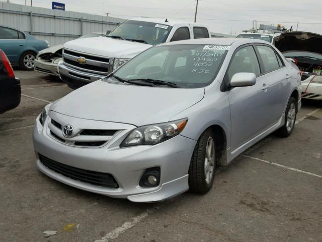 2T1BU4EE3CC774052 - 2012 TOYOTA COROLLA BA SILVER photo 2