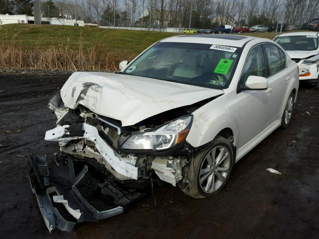 4S3BMBL65E3009937 - 2014 SUBARU LEGACY 2.5 WHITE photo 2