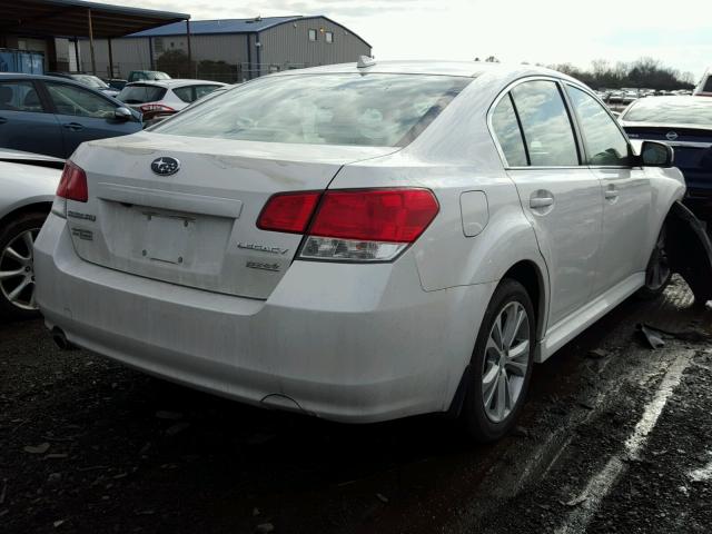 4S3BMBL65E3009937 - 2014 SUBARU LEGACY 2.5 WHITE photo 4