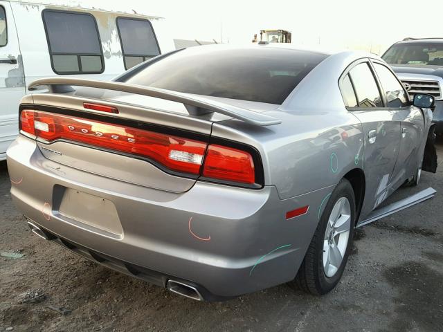 2B3CL3CG5BH531144 - 2011 DODGE CHARGER GRAY photo 4