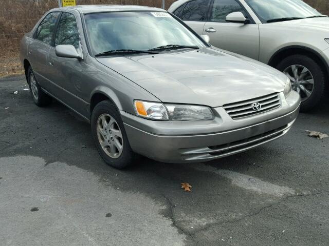 JT2BF22K9X0158373 - 1999 TOYOTA CAMRY LE BEIGE photo 1