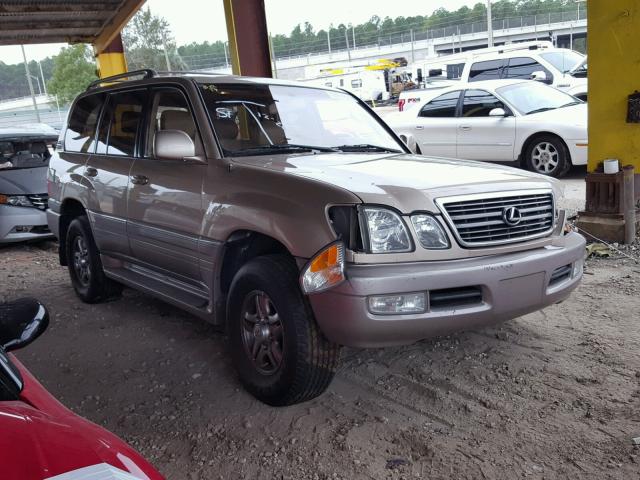 JTJHT00W223520679 - 2002 LEXUS LX 470 GOLD photo 1