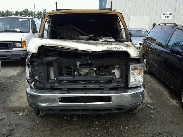 1FTSS3EL4DDB27940 - 2013 FORD ECONOLINE WHITE photo 9