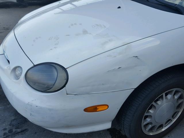 1FAFP53S1XA316033 - 1999 FORD TAURUS SE WHITE photo 9