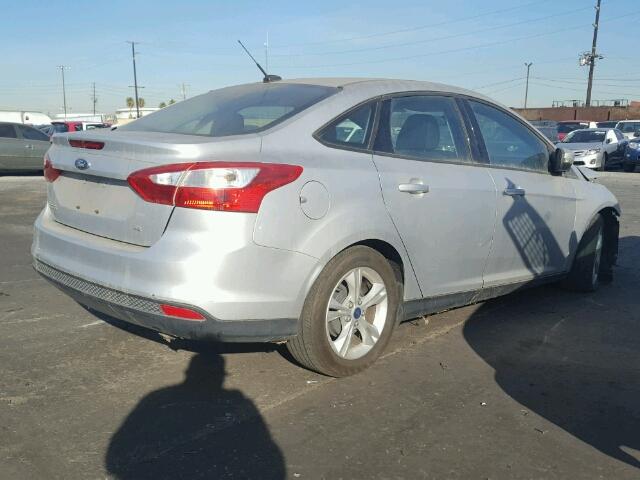 1FADP3F29DL177597 - 2013 FORD FOCUS SE SILVER photo 4