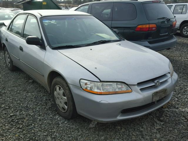 1HGCF8549XA160115 - 1999 HONDA ACCORD DX SILVER photo 1