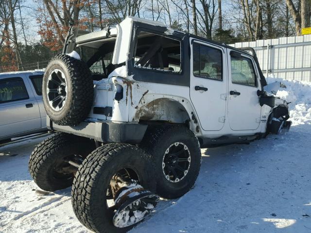 1J4BA3H10BL595920 - 2011 JEEP WRANGLER U WHITE photo 4