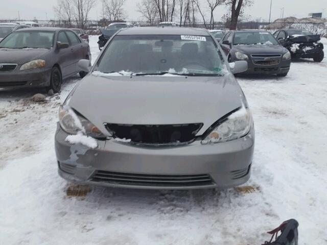 4T1BE32K76U689591 - 2006 TOYOTA CAMRY LE GRAY photo 9