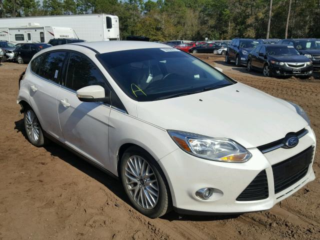 1FAHP3M24CL346282 - 2012 FORD FOCUS SEL WHITE photo 1