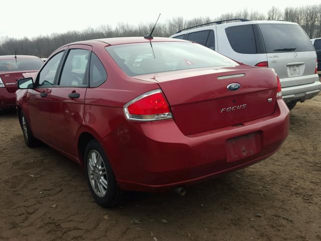 1FAHP35N29W227274 - 2009 FORD FOCUS SE RED photo 3