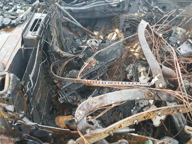 3VWCK21Y73M312502 - 2003 VOLKSWAGEN NEW BEETLE 烧焦的 照片 6