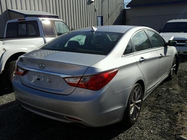 5NPEC4ACXBH118155 - 2011 HYUNDAI SONATA SE SILVER photo 4