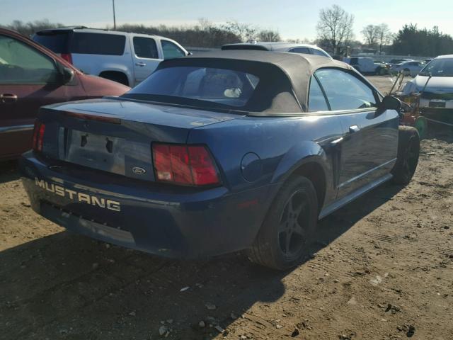 1FAFP4440XF175937 - 1999 FORD MUSTANG BLUE photo 4