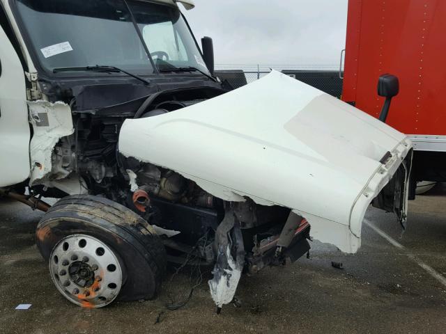 3AKJGLDR3DSFF9200 - 2013 FREIGHTLINER CASCADIA 1 WHITE photo 9