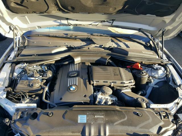 WBANV93559C134921 - 2009 BMW 535 XI SILVER photo 7