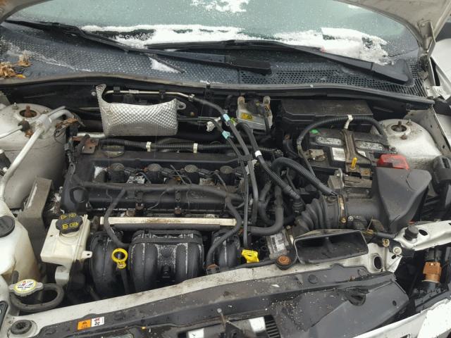 1FAHP35N39W212671 - 2009 FORD FOCUS SE SILVER photo 7